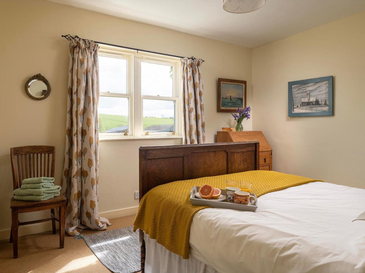 Stable Yard Cottage Greenlaw ภายนอก รูปภาพ