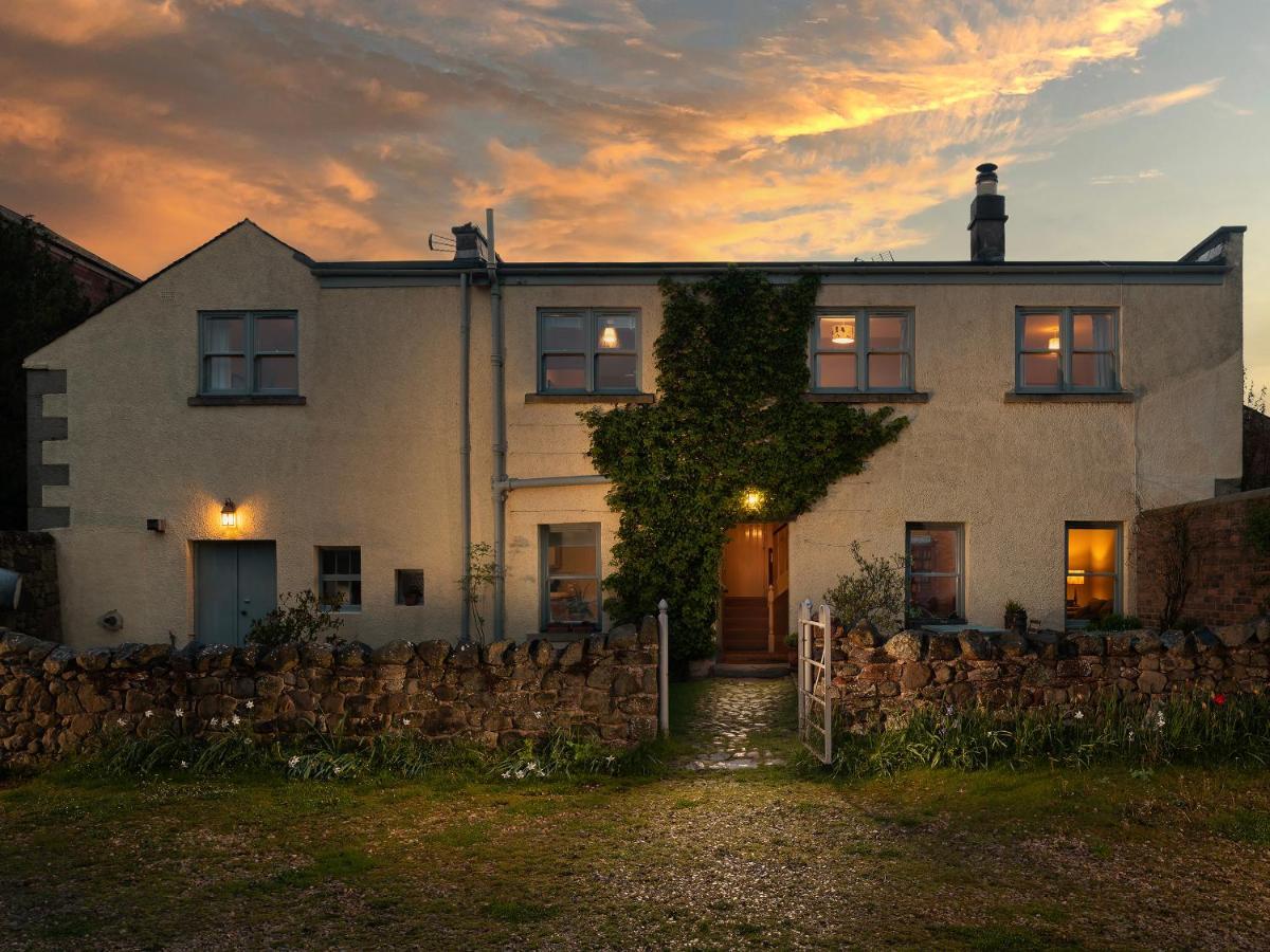 Stable Yard Cottage Greenlaw ภายนอก รูปภาพ